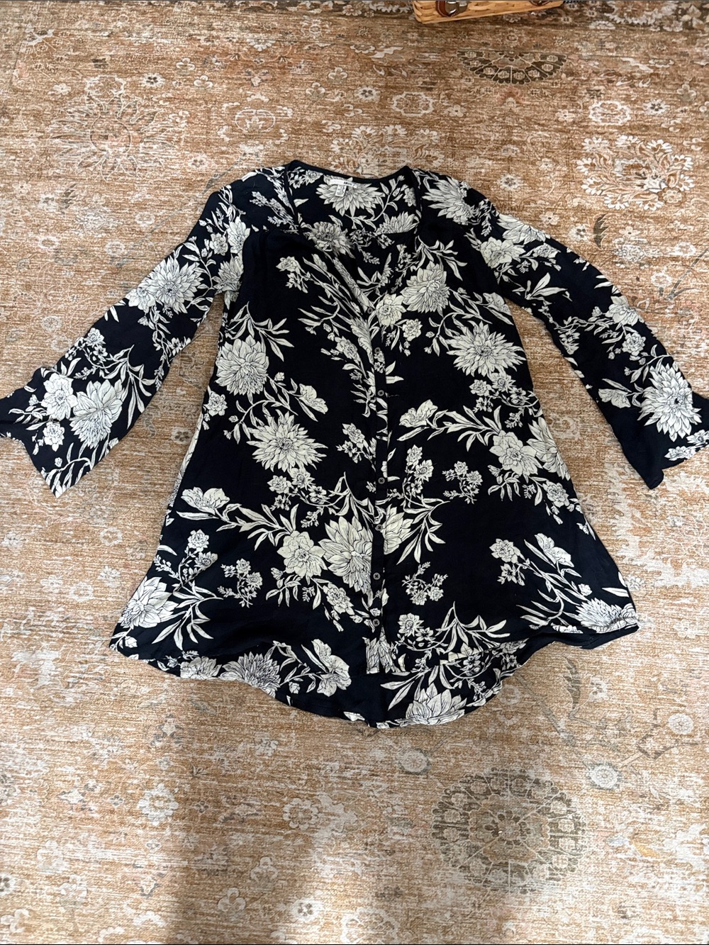 Black & White Floral Button-Front Women's Dress